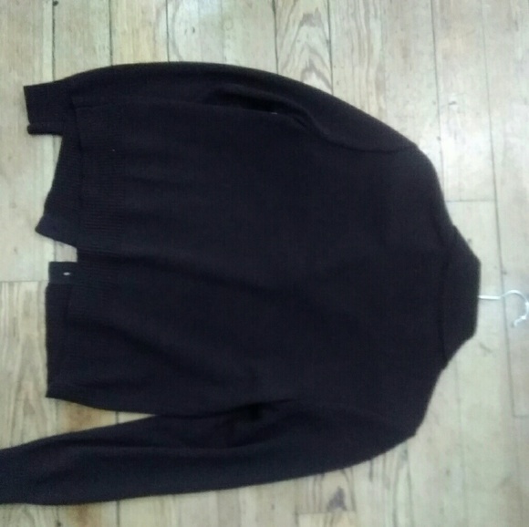 St. John Sport Cardigan - Picture 3 of 3